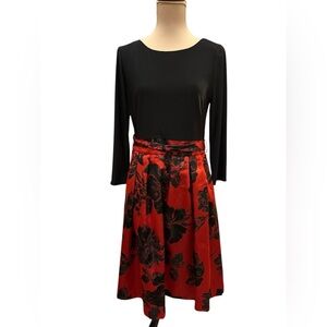 Elle Long Sleeve Floral A Line Party Dress- EUC